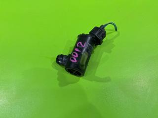 Запчасть насос омывателя Toyota Ipsum 2002