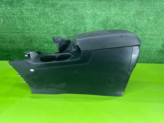 Запчасть подлокотник Mazda CX-5 2012