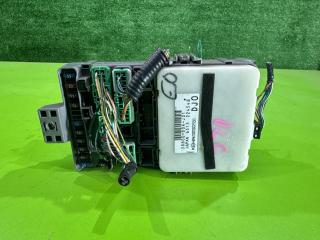 Запчасть блок предохранителей салонный Honda Inspire 2000