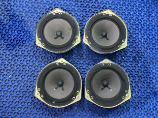 Запчасть динамики Honda Inspire 2000