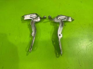 Фото запчасти петли капота Toyota Nadia 2001 контрактная запчасть Запчасть петли капота Toyota Nadia 2001