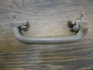Запчасть ручка потолочная Daewoo Nexia 2010