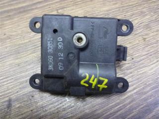 Запчасть привод заслонки отопителя Infiniti FX37 2011