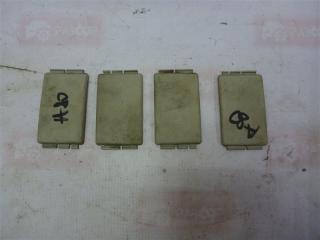 Заглушка Audi 80 1988