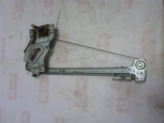 Стеклоподъемник задний правый Audi 80 1990