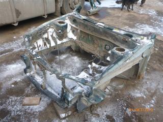 Передняя часть кузова Mitsubishi Carisma 1999