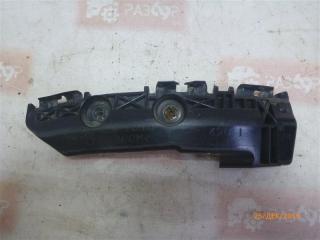 Крепление бампера заднее левое Toyota RAV4 2006 Б/У Крепление бампера заднее левое Toyota RAV4 2006