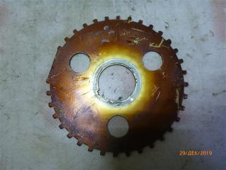 Шестерня Toyota RAV4 2006