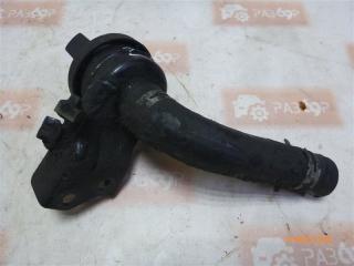 Горловина маслозаливная Mitsubishi Montero Sport 2001