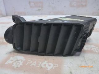 Дефлектор воздушный левый Nissan Primera 2002