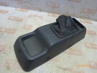 Консоль между сидений Hyundai Accent 1995