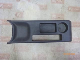 Консоль между сидений Daewoo Nexia 2005