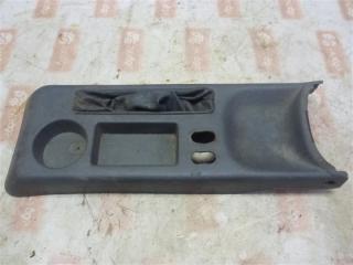 Консоль между сидений Daewoo Nexia 2006