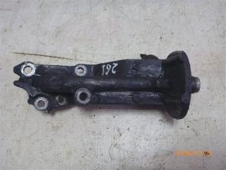 Корпус масляного фильтра Mitsubishi Montero Sport 2001