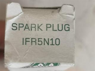 Свеча зажигания Discovery L319 AJ41