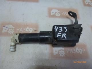 Форсунка омывателя фар передняя правая Toyota Camry 2008