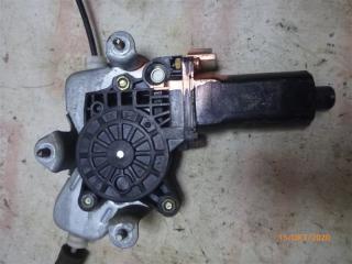 Мотор стеклоподъемника передний левый Hyundai Sonata 2004