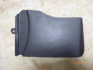 Обшивка передняя правая Chevrolet Aveo 2010