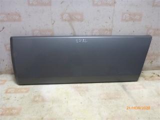 Молдинг на дверь задний левый Mercedes-Benz 190 1991