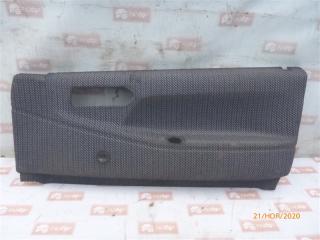 Обшивка двери передняя правая Volkswagen Passat 1990