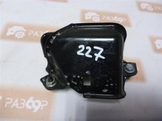 Запчасть кронштейн Honda Pilot 2014