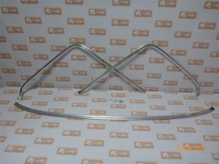 Молдинг стекла задний Mercedes-Benz W123 1975-1985