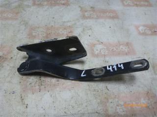 Петля капота левая Volkswagen Golf 1995