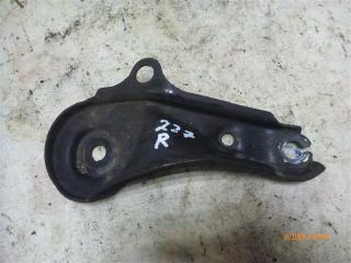 Запчасть кронштейн правый Honda Pilot 2014