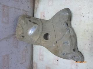 Экран тепловой Ford Focus 2007 Б/У Экран тепловой Ford Focus 2007