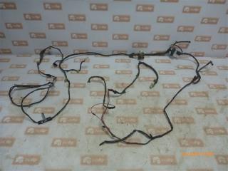 Проводка крышки багажника Nissan Primera 1993