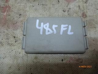 Заглушка передняя левая Audi 80 1990