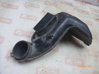 Воздухозаборник Mazda CX-7 2008