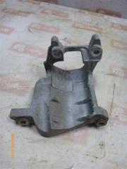 Кронштейн ТНВД Mazda CX-7 2008 Б/У Кронштейн ТНВД Mazda CX-7 2008