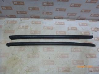 Молдинг стекла передний Volvo XC70 2008