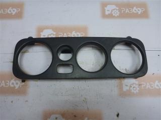 Накладка декоративная Mitsubishi Montero Sport 2000