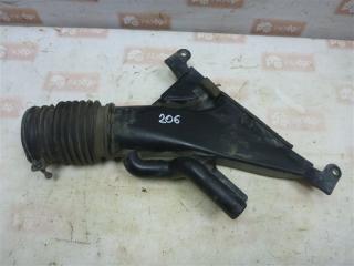 Воздухозаборник Lexus RX400h 2005