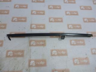 Направляющая двери задняя правая Mitsubishi Lancer 2007