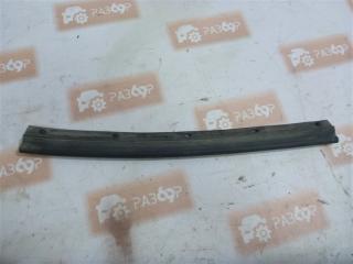 Уплотнитель Volkswagen Golf 2012