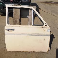 Дверь передняя правая Лада 21213