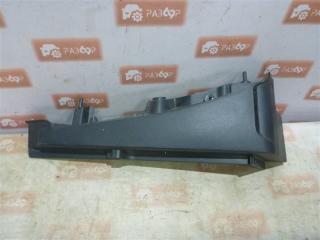 Направляющая шторки багажника задние левые Skoda Octavia 2012 Б/У Направляющая шторки багажника задние левые Skoda Octavia 2012