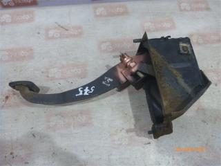 Педаль тормоза Лада 2110 2001 Б/У Педаль тормоза Лада 2110 2001