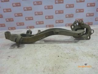 Рычаг подвески продольный задний левый Opel Vectra 2001 Б/У Рычаг подвески продольный задний левый Opel Vectra 2001