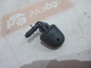 Форсунка омывателя задняя Renault Duster 2015