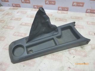 Консоль между сидений Daewoo Nexia 2010