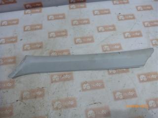 Накладка стойки лобового стекла передняя левая Лада Приора 2012