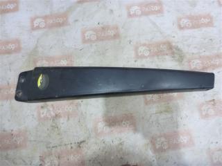 Накладка на стойку кузова правая Audi 80 1990