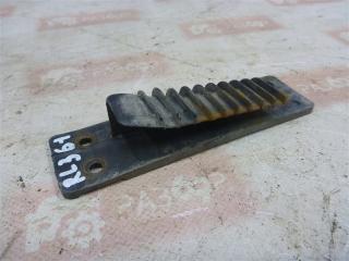 Крепление бампера заднее левое SsangYong Kyron 2010 Б/У Крепление бампера заднее левое SsangYong Kyron 2010