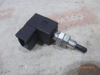 Датчик включения стопсигнала Hyundai Solaris 2013 Б/У Датчик включения стопсигнала Hyundai Solaris 2013