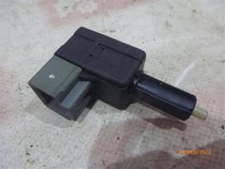 Датчик включения стопсигнала Hyundai Solaris 2013 Б/У Датчик включения стопсигнала Hyundai Solaris 2013