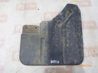 Брызговик передний левый Chevrolet Niva 2007